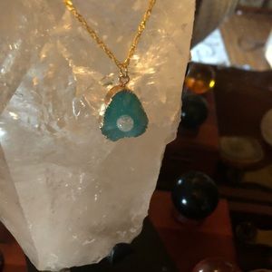 NWT BLUE DRUZY OPAL NECKLACE. JUST BEAUTIFUL!